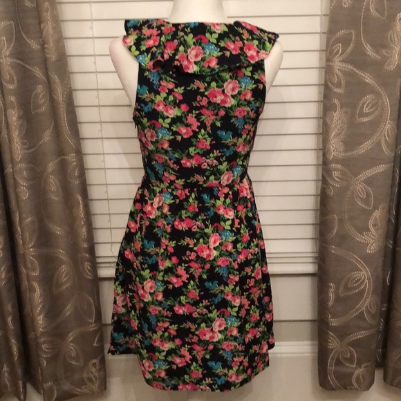 Altar’d State Floral Dress.  Sleeveless - Picture 2 of 13